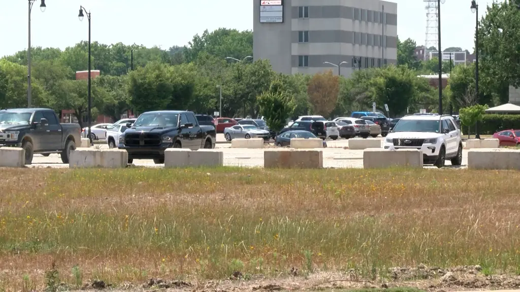 The Fayetteville-Cumberland County Economic Development Foundation is expected to present new ideas on Monday night for the vacant lot across from the Cumberland County Courthouse, the same site where county leaders once planned to build the $145 million Crown Performing Arts Event Center.