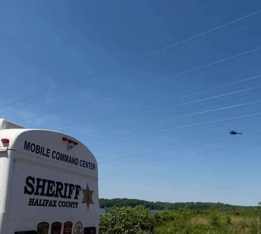 Search and rescue team look for missing boater in Roanoke Rapids Lake (Photo courtesy of Gaston Fire and Rescue)