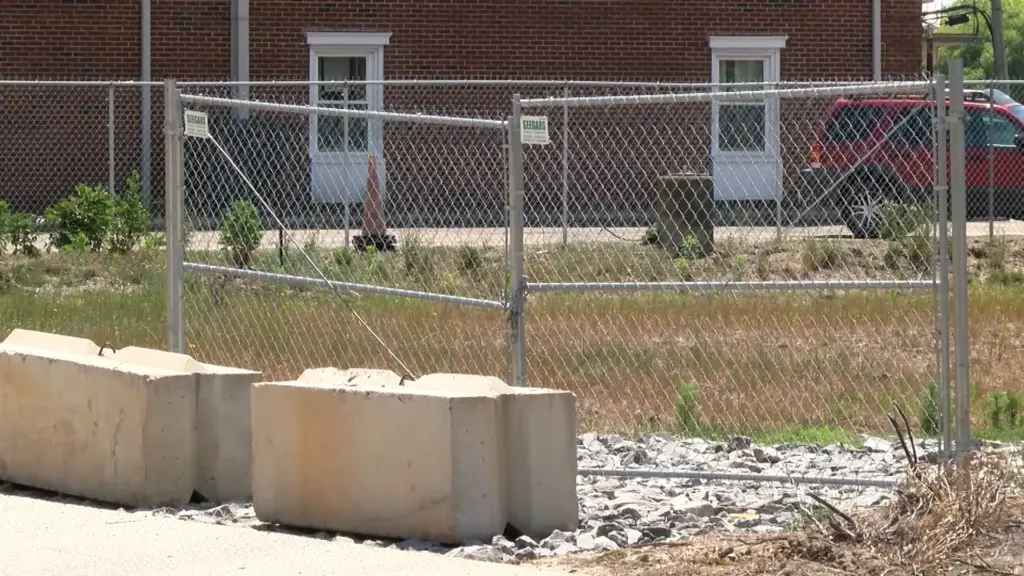 The Fayetteville-Cumberland County Economic Development Foundation is expected to present new ideas on Monday night for the vacant lot across from the Cumberland County Courthouse, the same site where county leaders once planned to build the $145 million Crown Performing Arts Event Center.