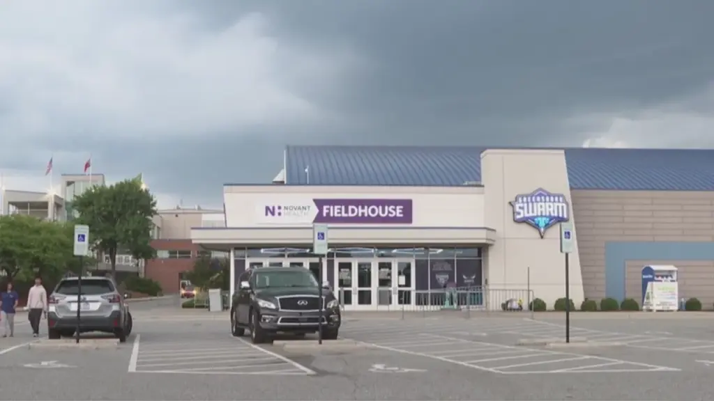 Greensboro parents upset after being locked out of Southern Alamance High School graduation (WGHP)
