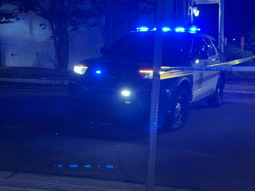 Raleigh police investigate a shooting in the 1100 block of Glenwood Avenue that hurt two people early Saturday morning. (Cole Sams)