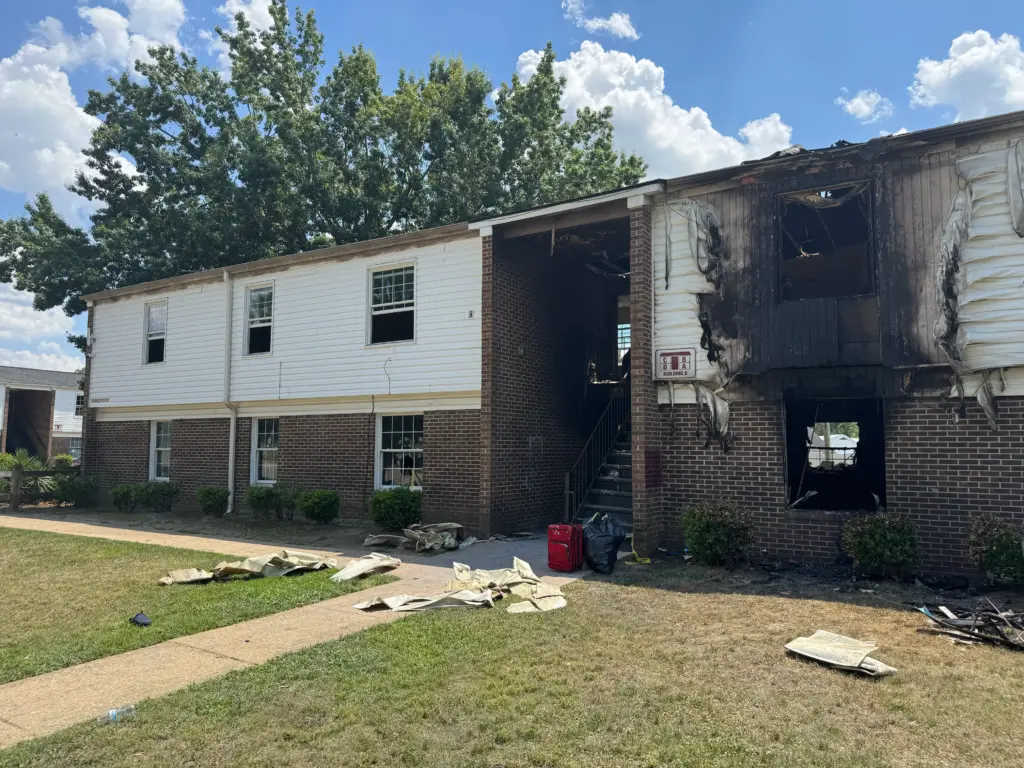According to the Dunn Fire Department, the incident happened just before 11 p.m. at the Ashbrooke Apartments on East Pope Street. (Cole Sams/CBS 17)