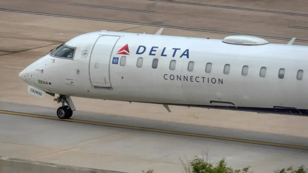 A photo of the plane carrying Jaman Mohamed Al-Jasi, 71, who was arrested in connection with a 25-year-old Selma cold case. (Selma Police Department)